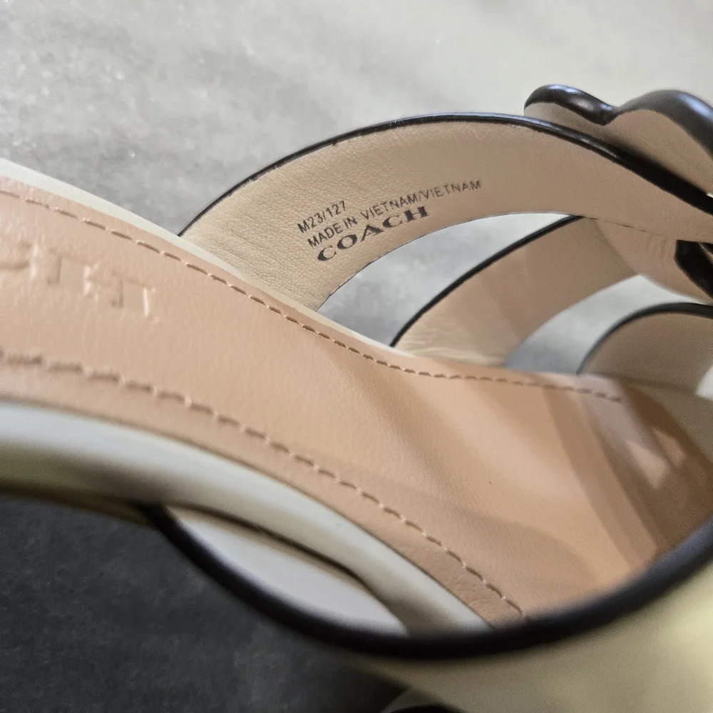 Coach Nikki Leather Sandal NWT - Picture 3 of 5